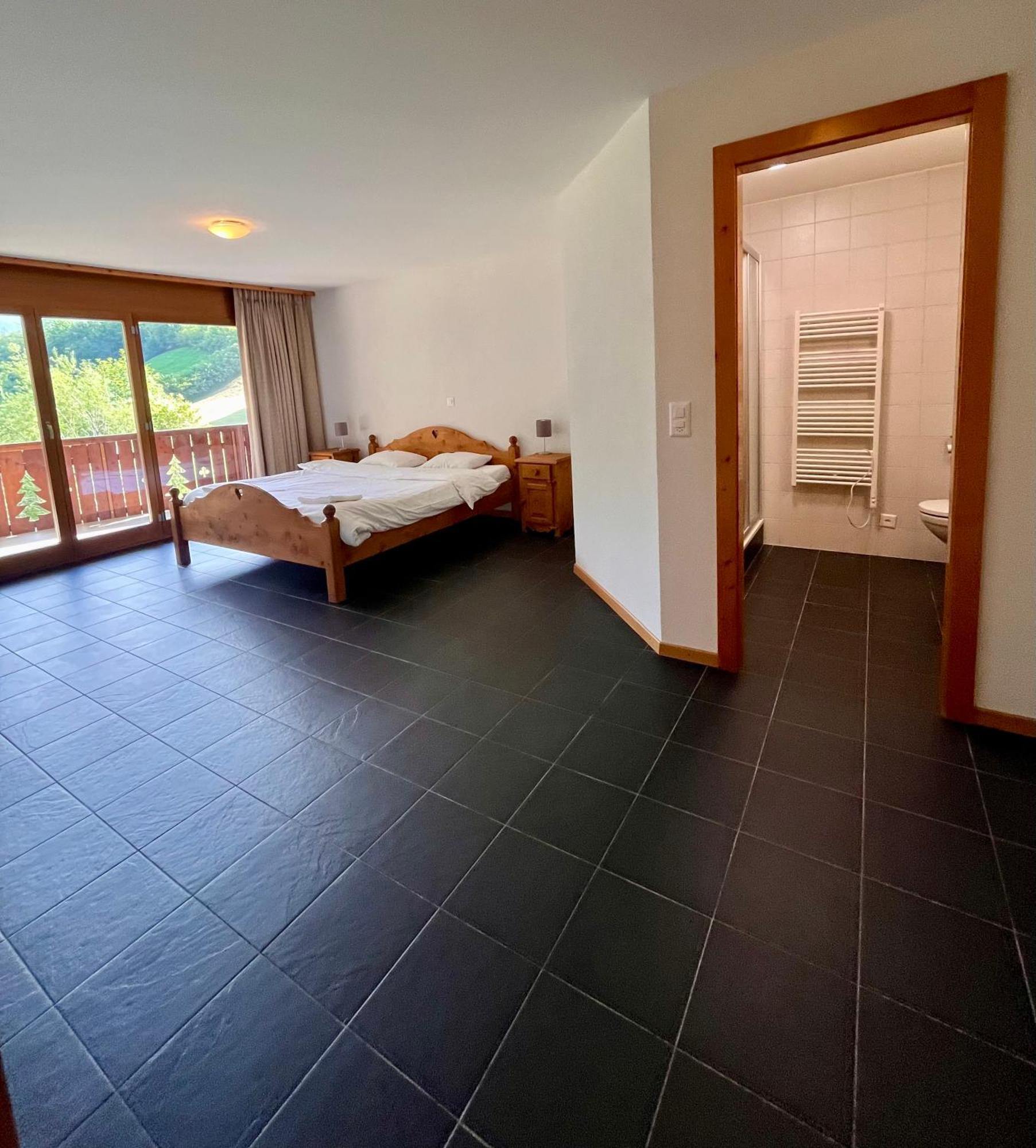 Aparthotel Mountain River Resort Валь-Д'илье Экстерьер фото